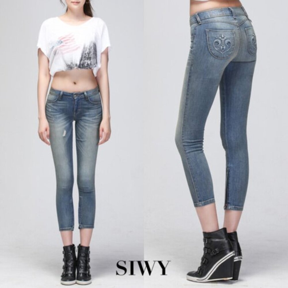 Siwy Angelica in Shot of Love Size 24